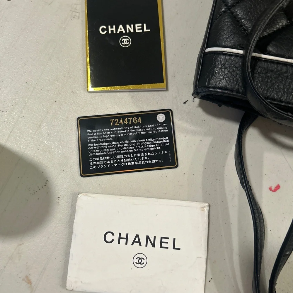 Chanel Black Quilted Purse In Fair Condition. Has Damage Please See Photos! - Picture 5 of 17